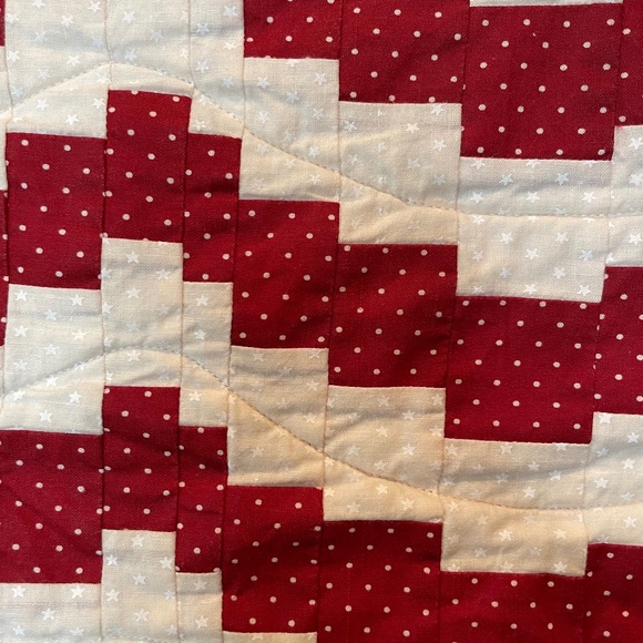 American Flag Quilted Wall Hanging - - Picture 4 of 9